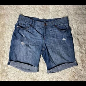 EUC Women’s Ann Taylor Loft Knee High Distressed Jean shorts size 10